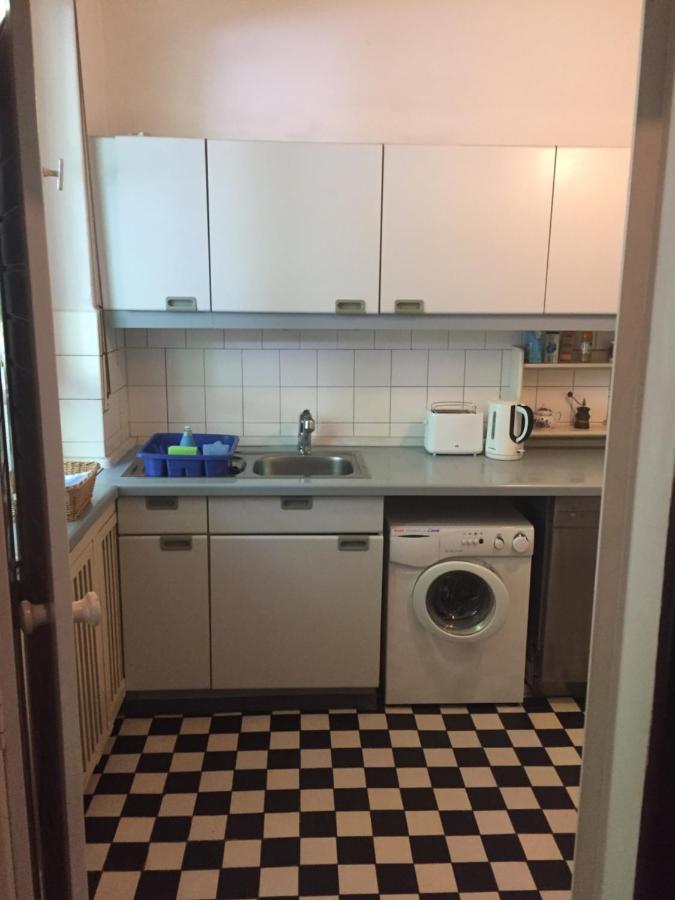 1948 Es War Einmal Apartment Berlin Bagian luar foto
